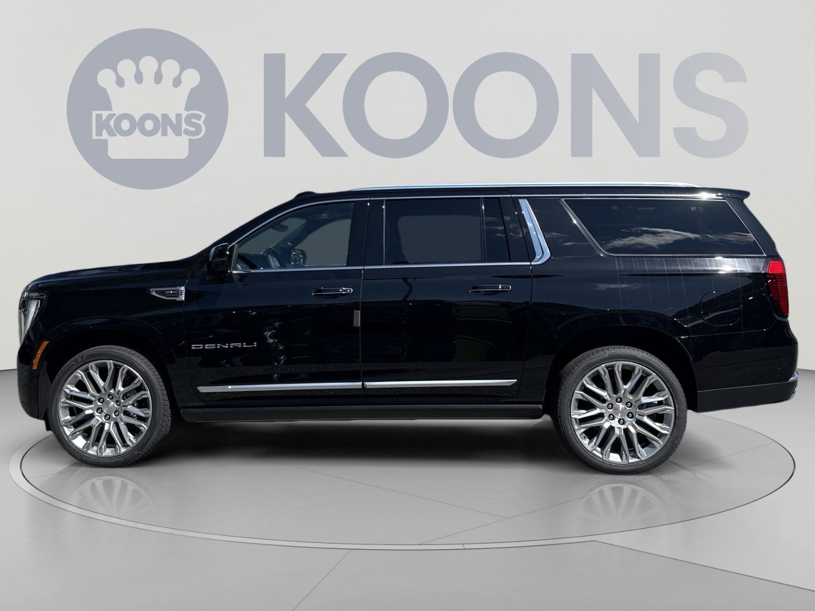 New 2026 GMC Yukon XL Denali w/ Denali Reserve Package AWD/4WD image 2