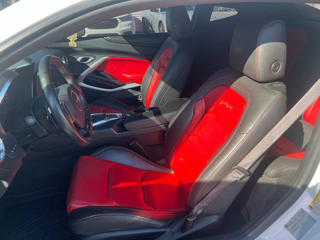Used 2016 Chevrolet Camaro SS image 12