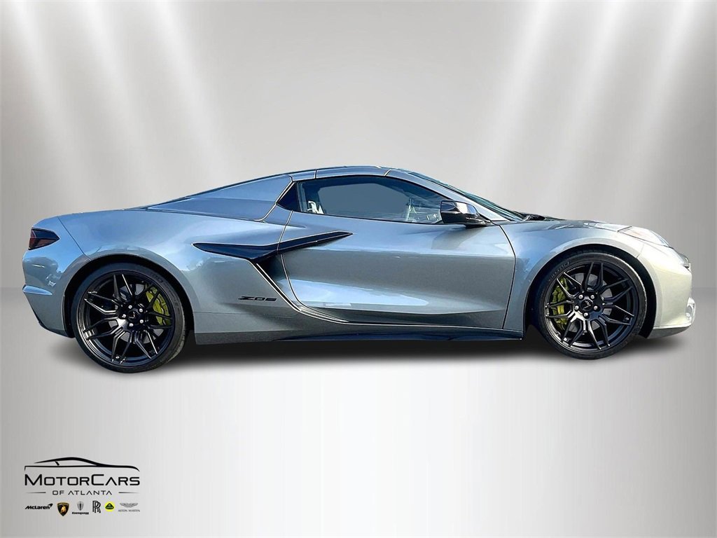 Used 2023 Chevrolet Corvette Z06 image 6