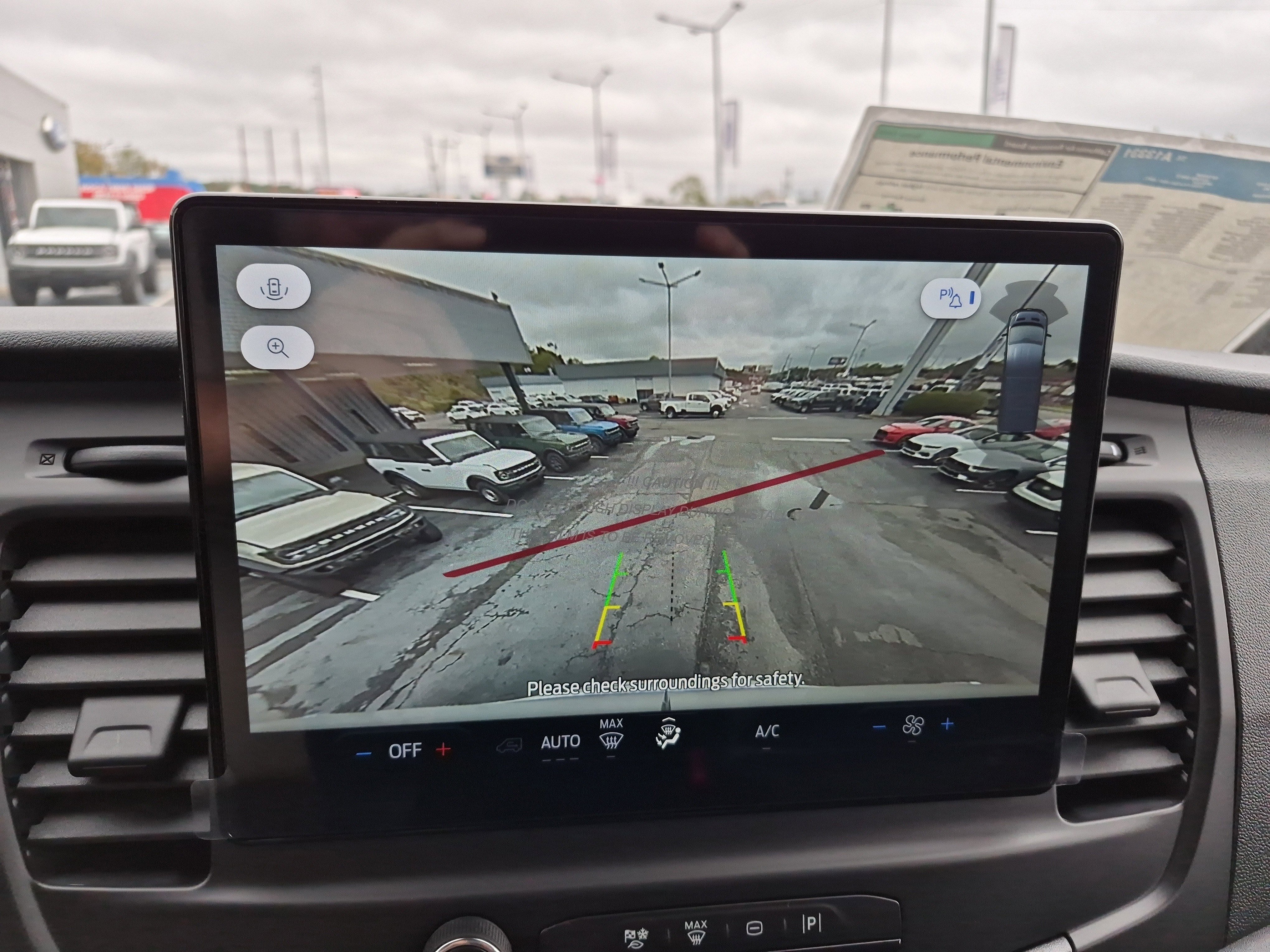 New 2026 Ford Transit 250 148 High Roof Extended w/ Load Area Protection Package image 33