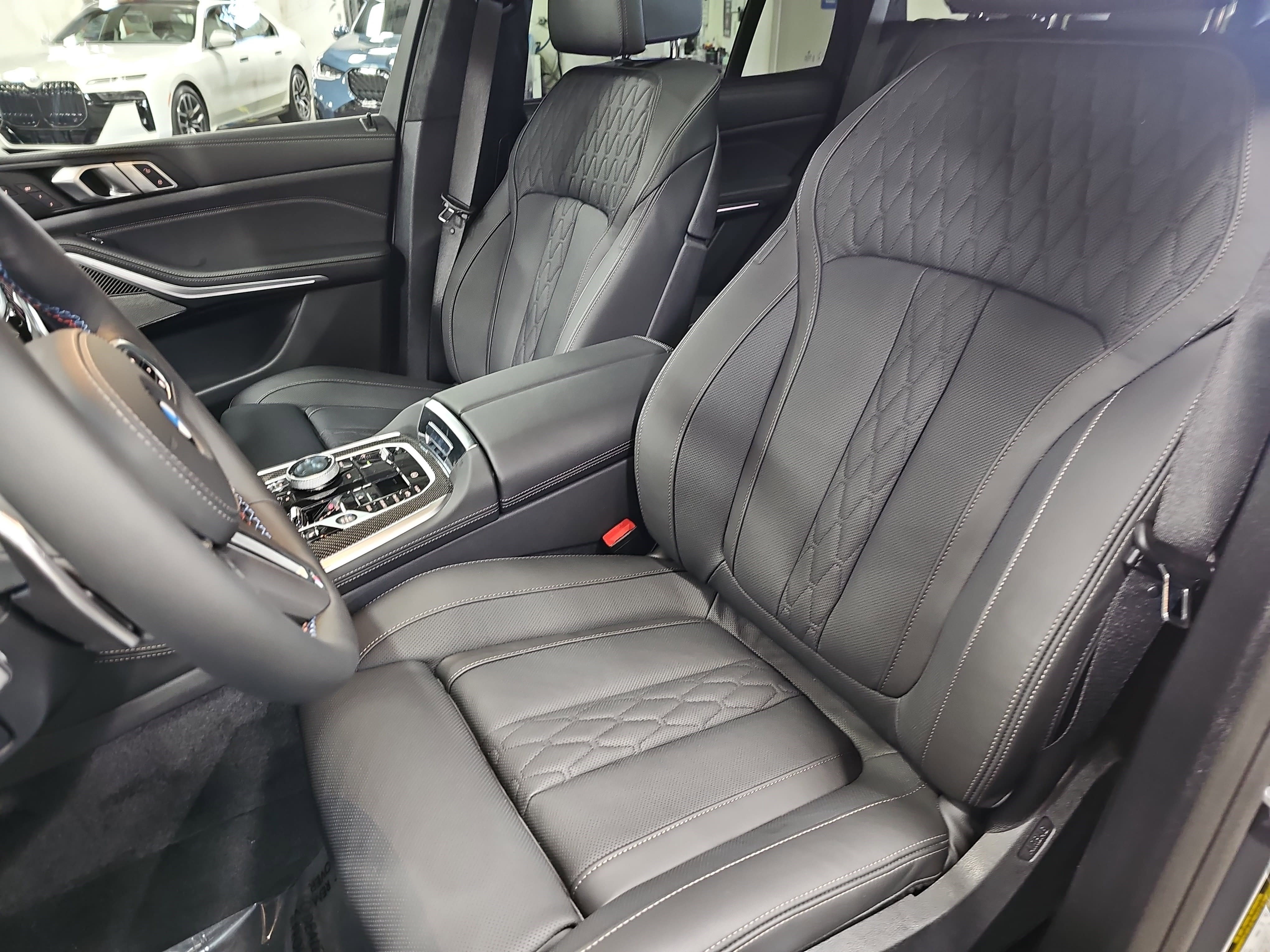 New 2026 BMW X5 M60i image 17