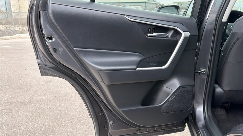 Certified 2024 Toyota RAV4 XLE image 33