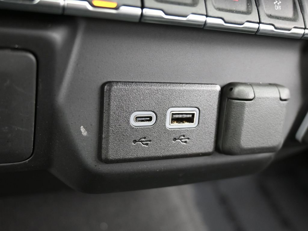 Used 2024 GMC Sierra 1500 Pro w/ Pro Value Package image 25