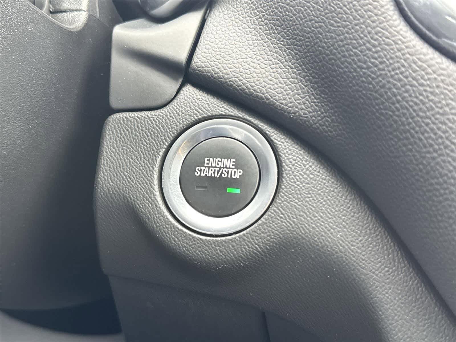 Used 2021 Chevrolet Equinox LT AWD/4WD image 31