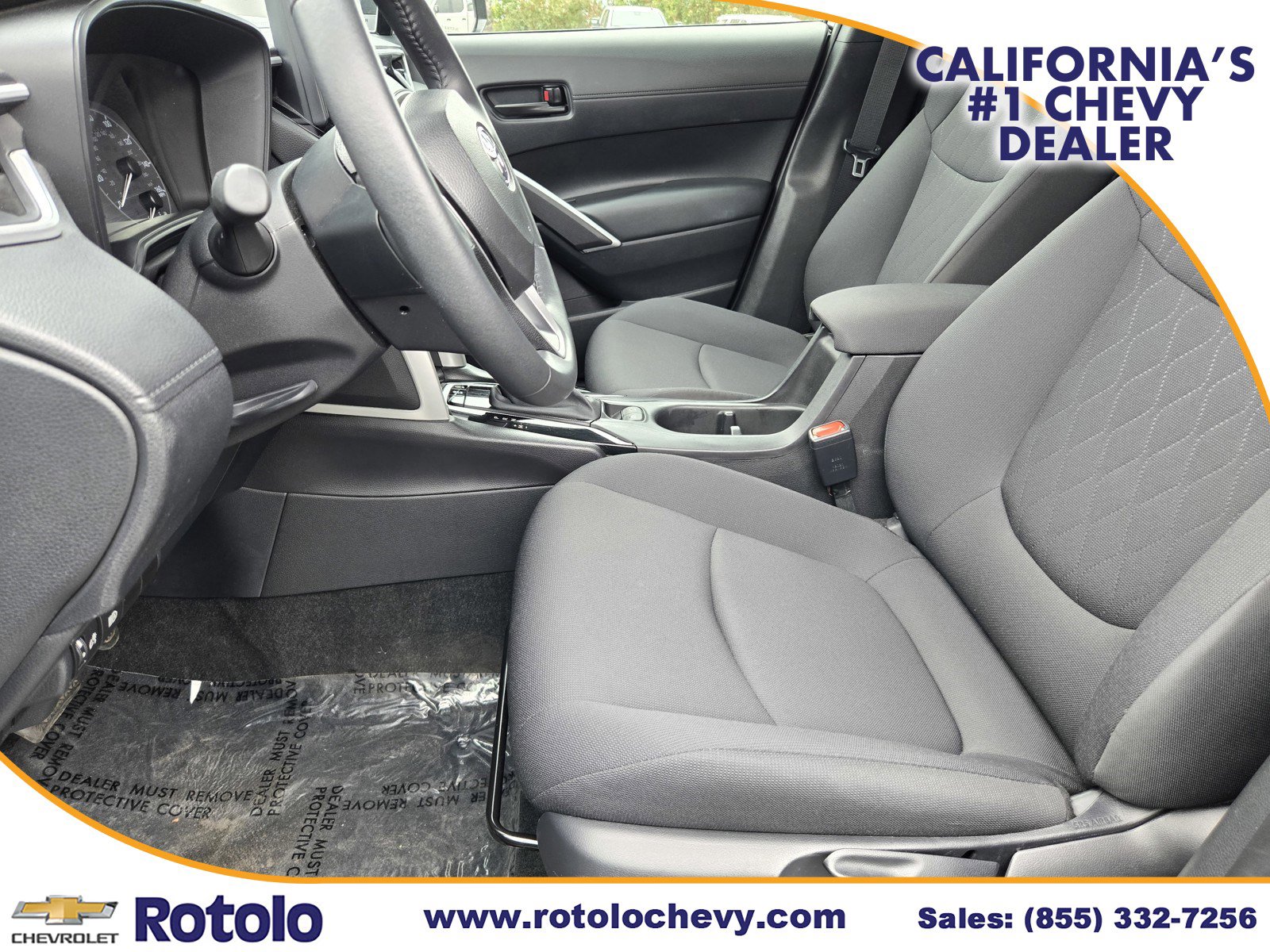 Used 2025 Toyota Corolla Cross LE image 19