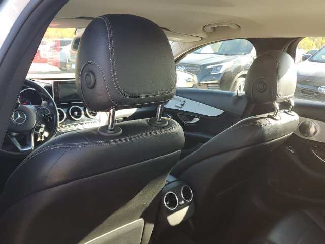 Used 2015 Mercedes-Benz C 300 4MATIC Sedan image 9