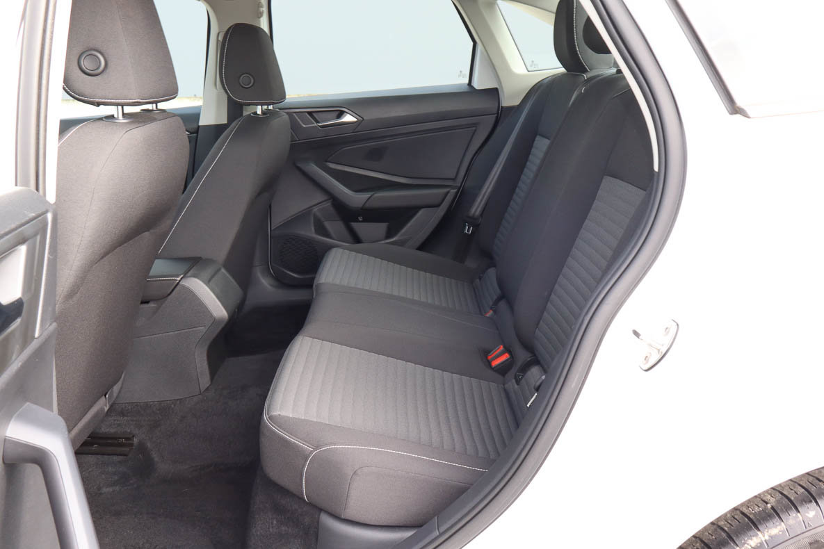 Used 2022 Volkswagen Jetta S FWD image 8