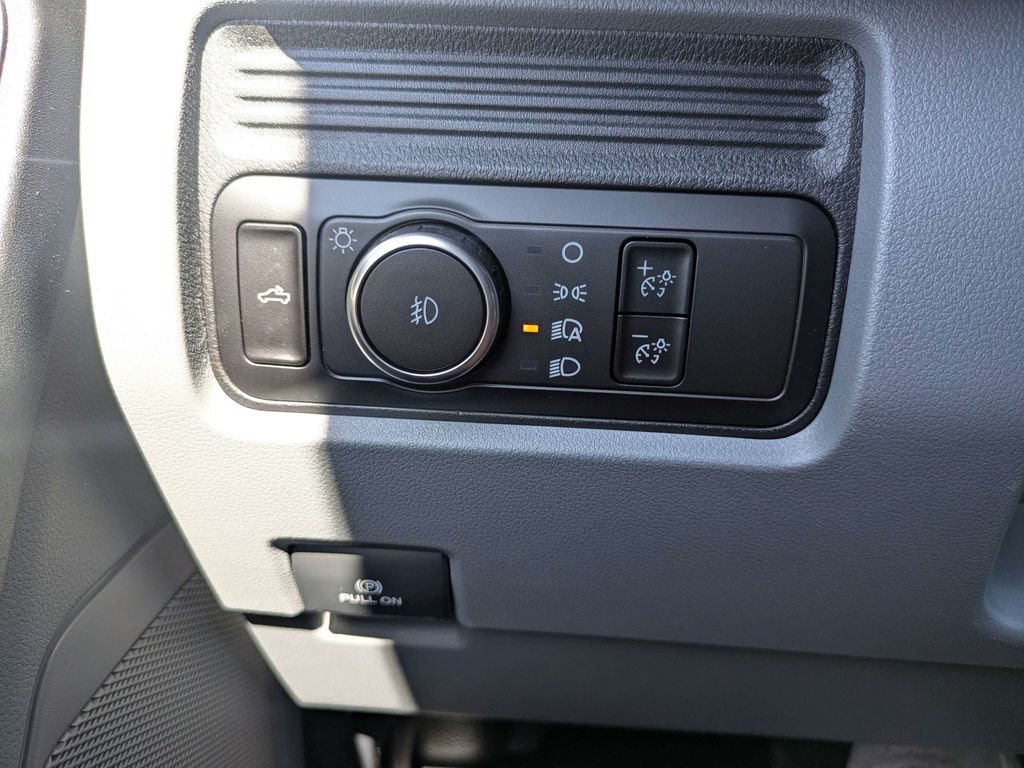 New 2027 Ford F250 XL w/ 360-Degree Camera Package AWD/4WD image 24