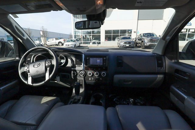 Used 2018 Toyota Sequoia SR5 image 46