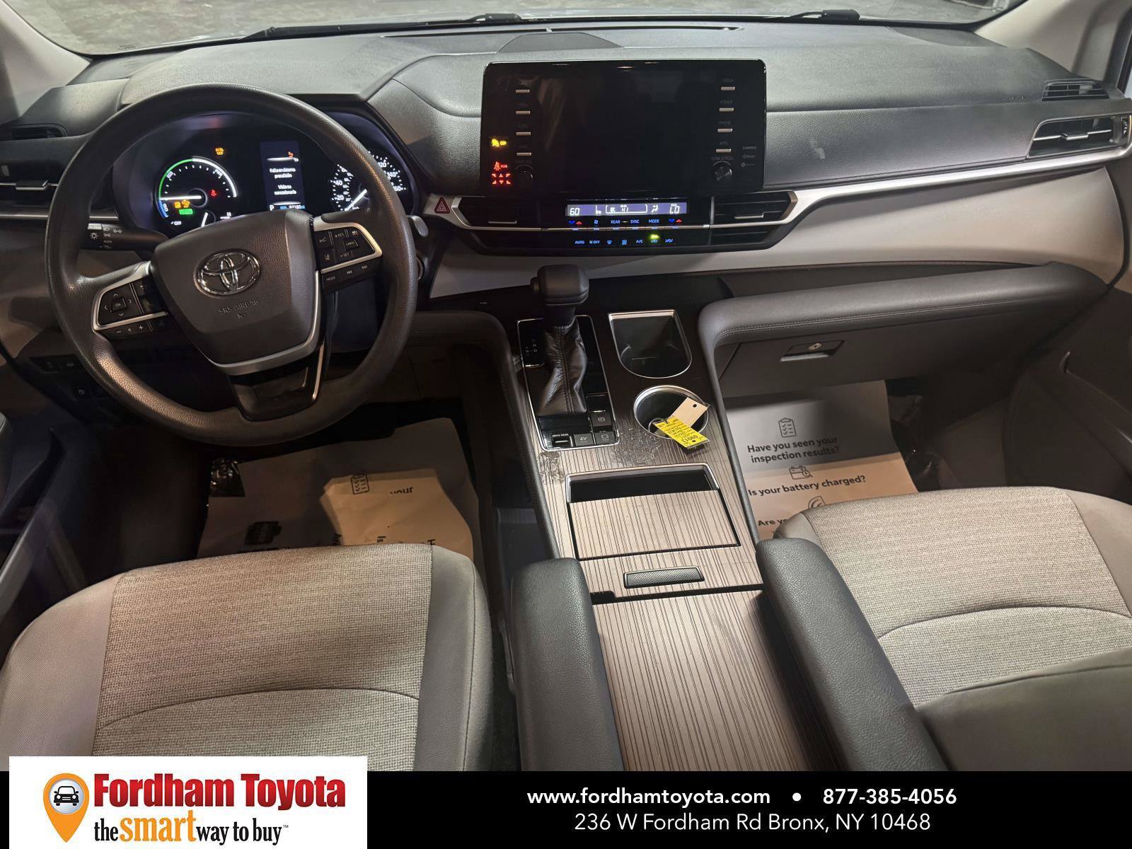 Used 2021 Toyota Sienna LE FWD image 12