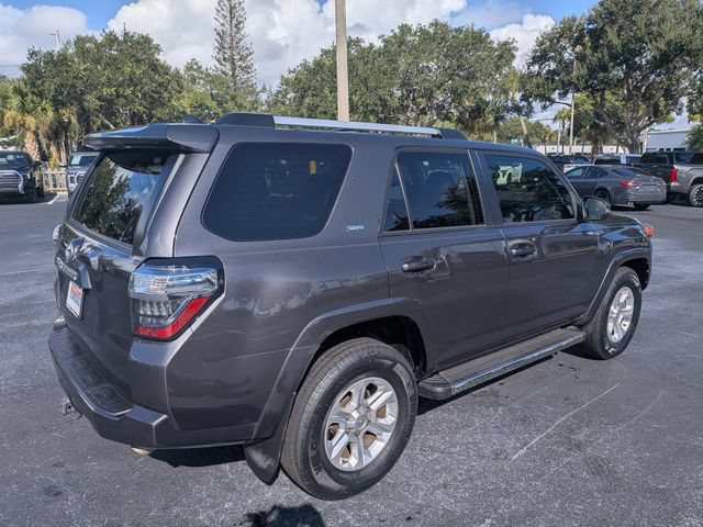 Used 2022 Toyota 4Runner SR5 Premium w/ Moonroof Package RWD image 6