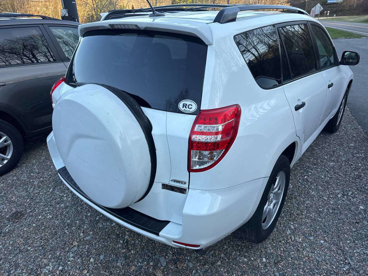 Used 2012 Toyota RAV4 4WD w/ Value Pkg image 7