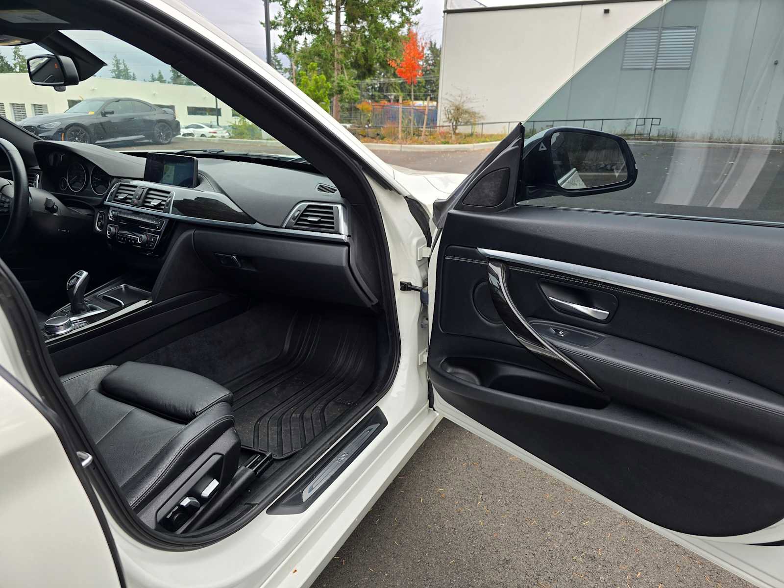 Used 2018 BMW 330i Gran Turismo xDrive 330i xDrive image 10