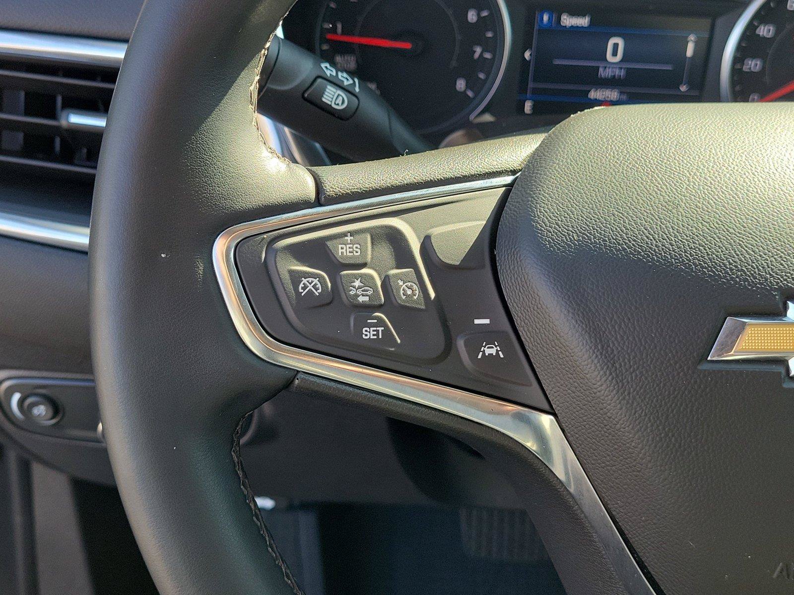 Used 2024 Chevrolet Equinox LT FWD image 23
