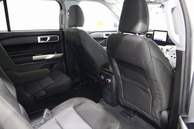 Used 2023 Ford Explorer XLT image 27