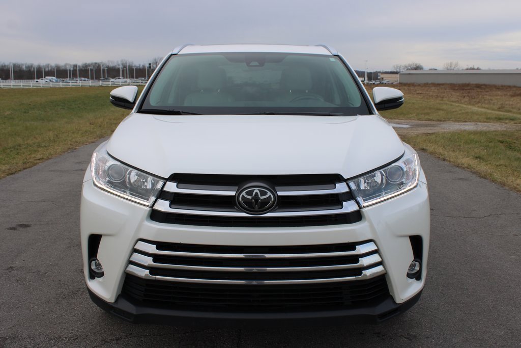 Used 2019 Toyota Highlander Limited image 2