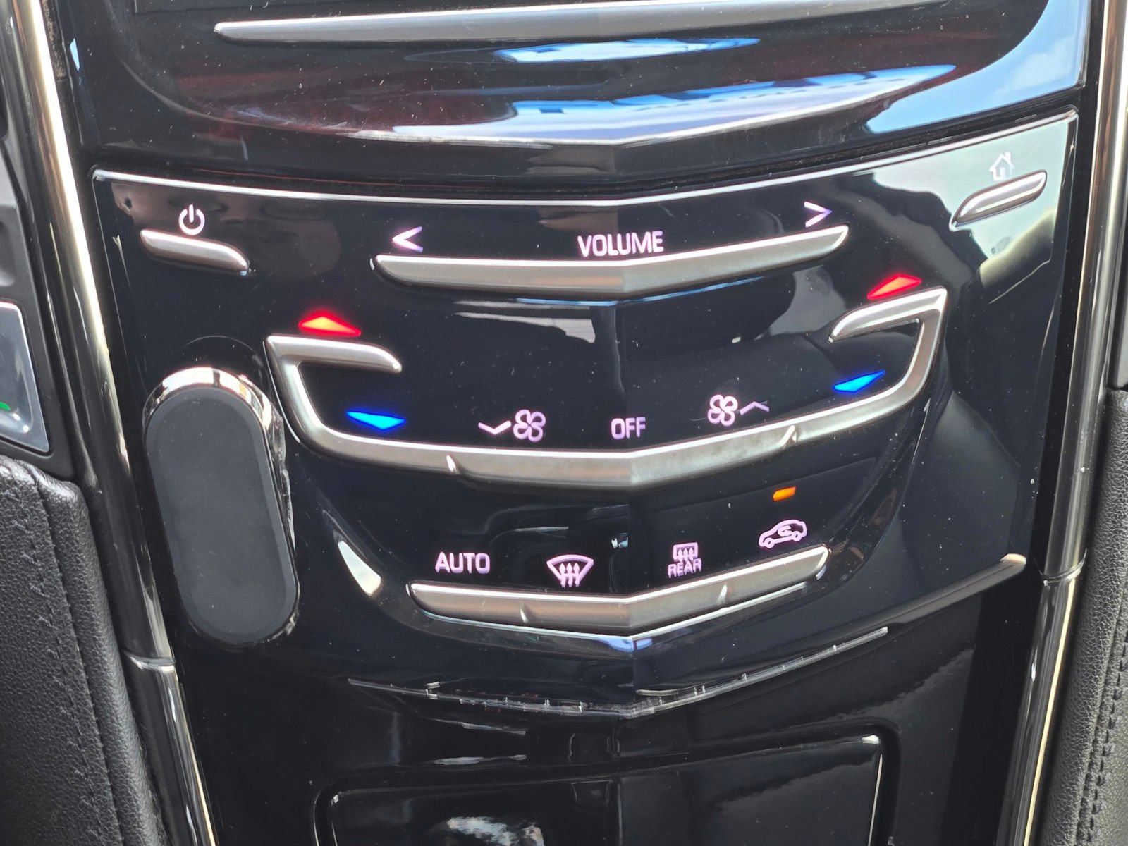 Used 2019 Cadillac ATS 2.0T Coupe RWD image 21