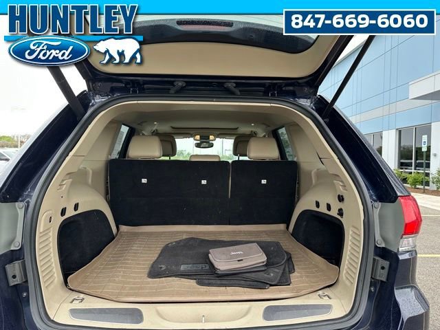 Used 2017 Jeep Grand Cherokee Limited AWD/4WD image 8