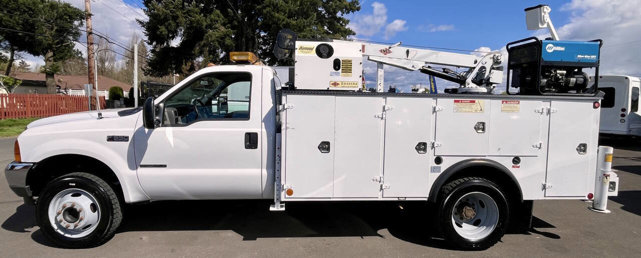Used 2001 Ford F550 2WD Regular Cab Super Duty image 5