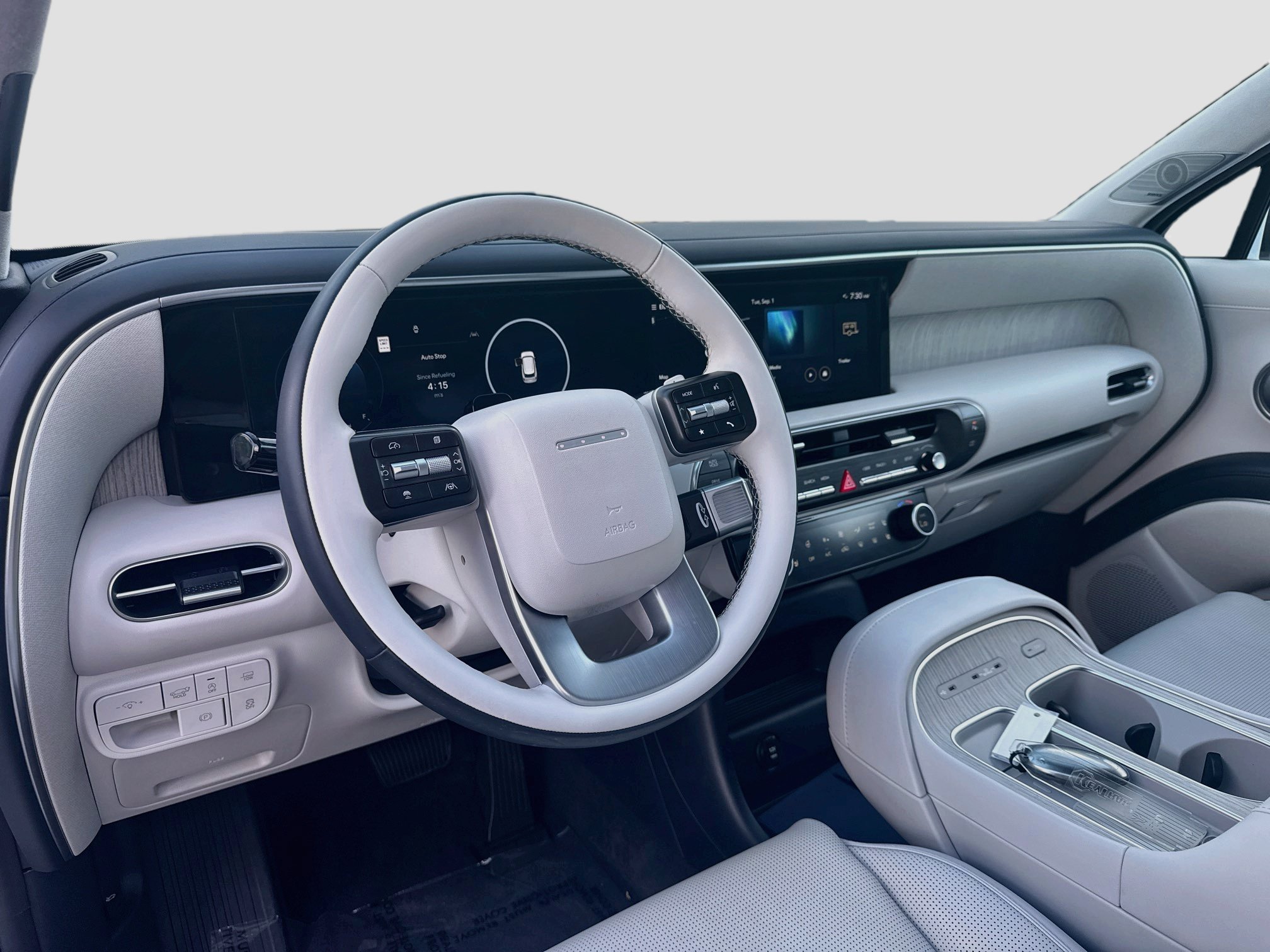 Used 2026 Hyundai Palisade Calligraphy FWD image 9