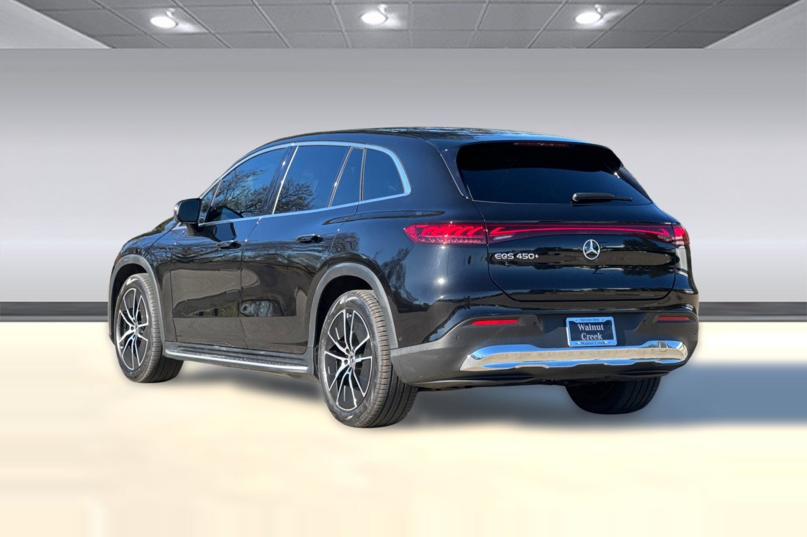Certified 2023 Mercedes-Benz EQS 450+ SUV image 3