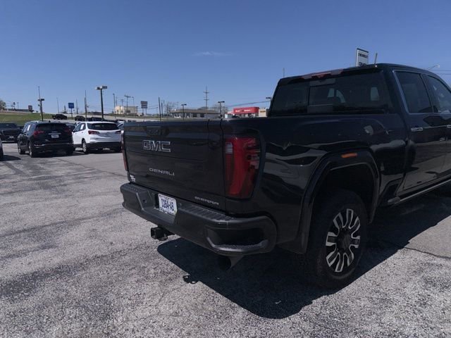 Used 2024 GMC Sierra 2500 Denali Ultimate AWD/4WD image 10