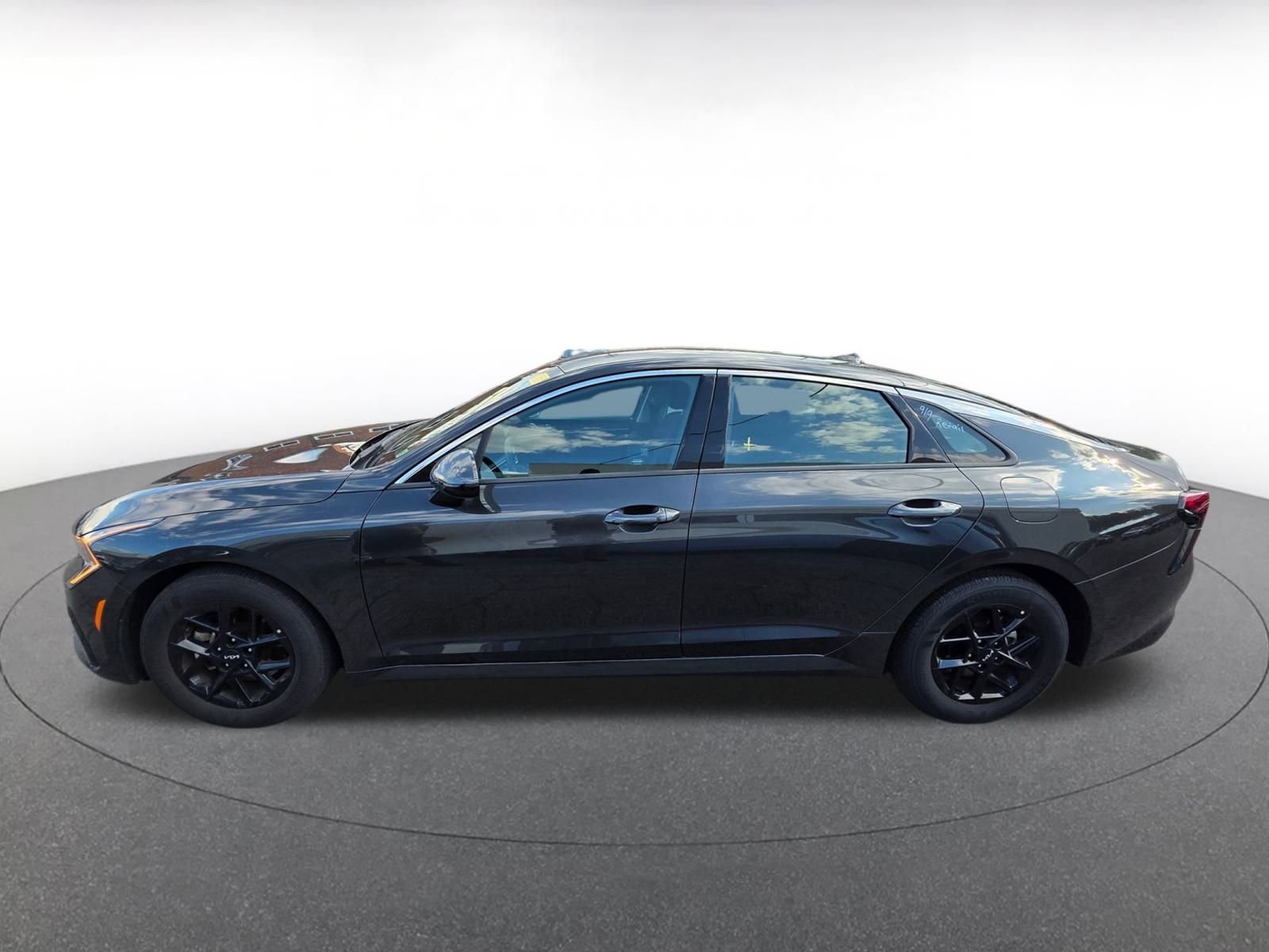 Used 2025 Kia K5 LXS image 4