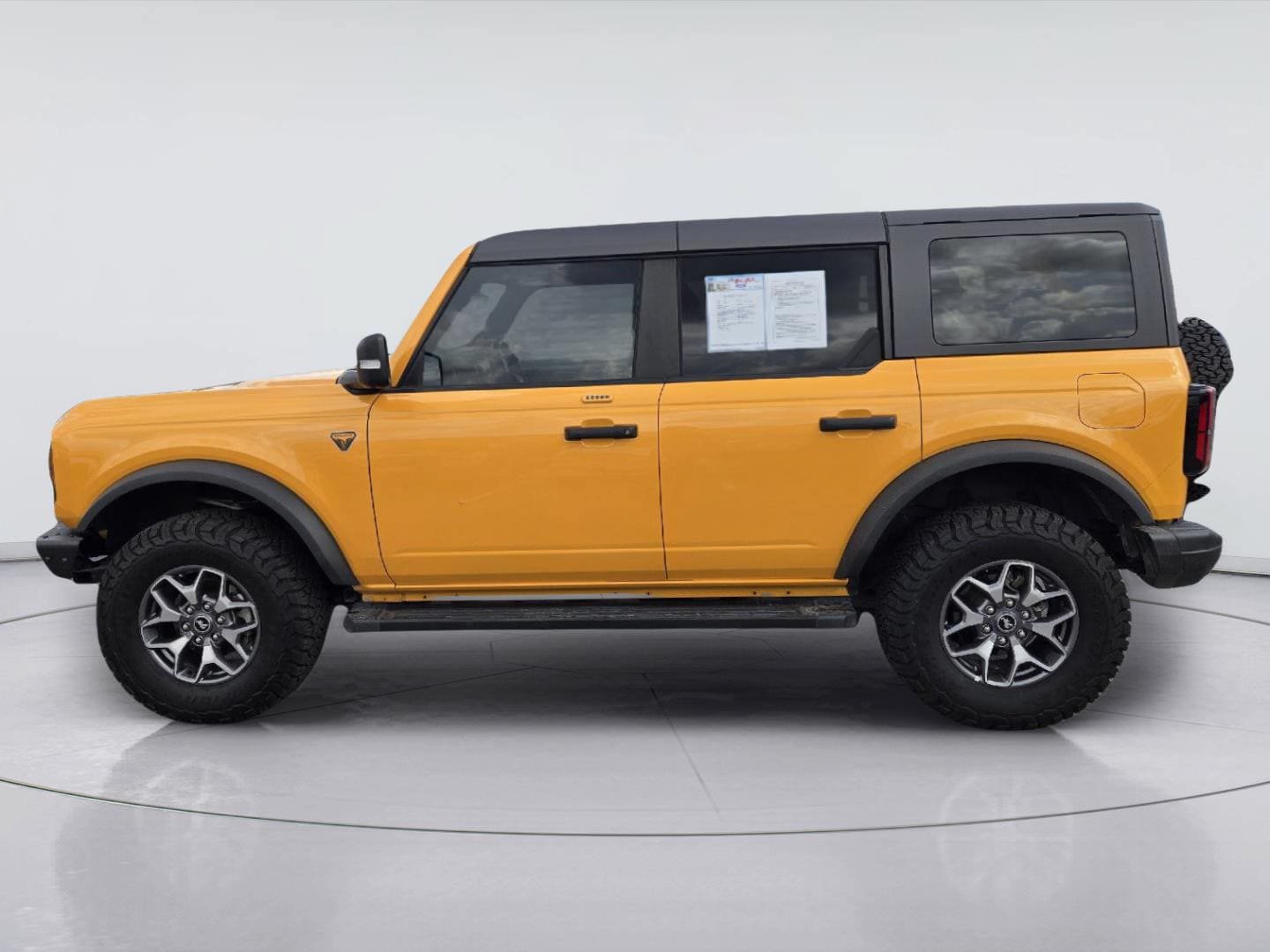Used 2022 Ford Bronco Badlands AWD/4WD image 5