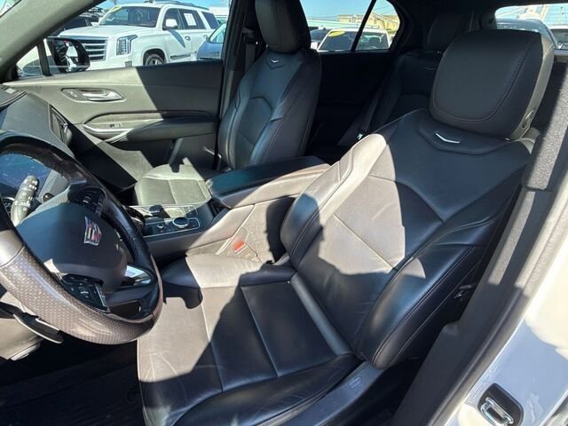 Used 2022 Cadillac XT4 Sport image 11