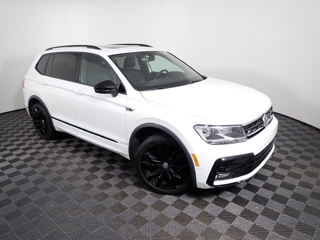 Used 2021 Volkswagen Tiguan SE R-Line AWD/4WD image 9