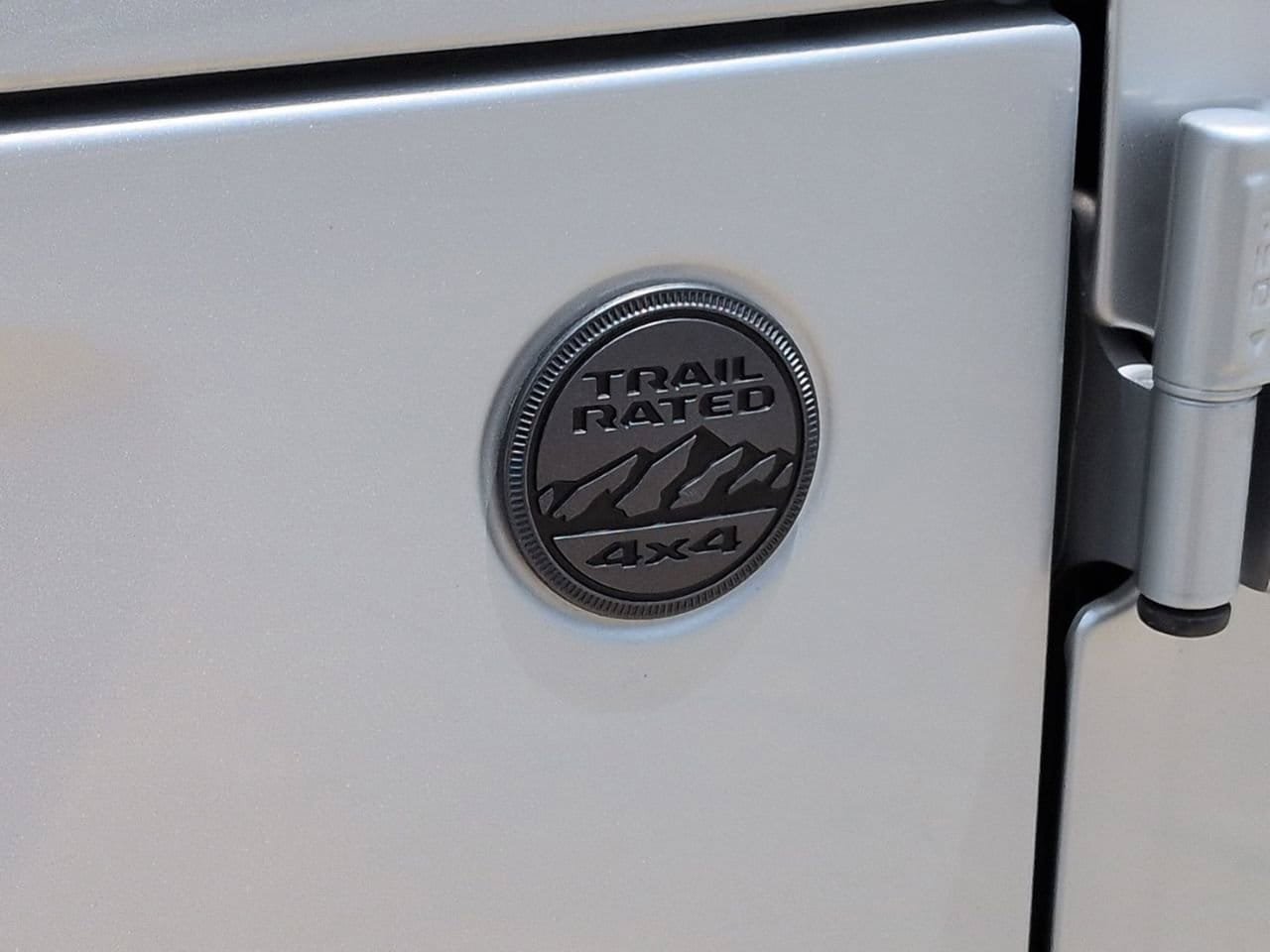 Used 2023 Jeep Gladiator Sport AWD/4WD image 7