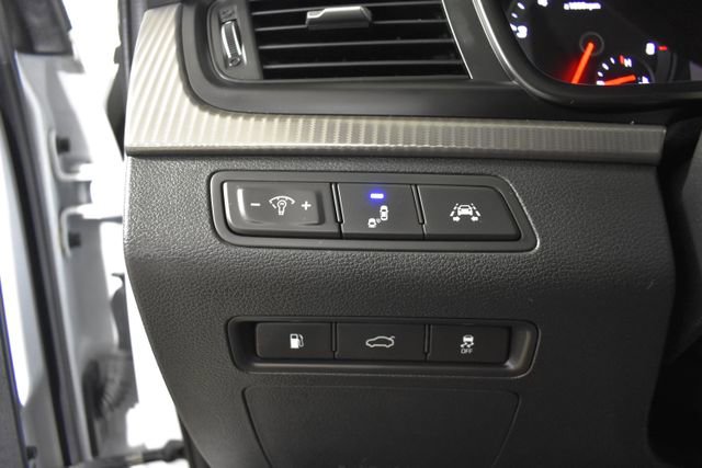 Used 2019 Hyundai Sonata Limited image 14