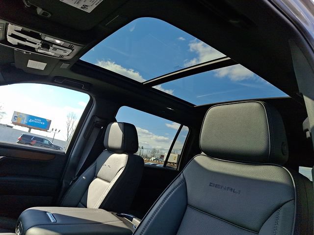 New 2026 GMC Yukon XL Denali w/ Sun & Power Step Package AWD/4WD image 13