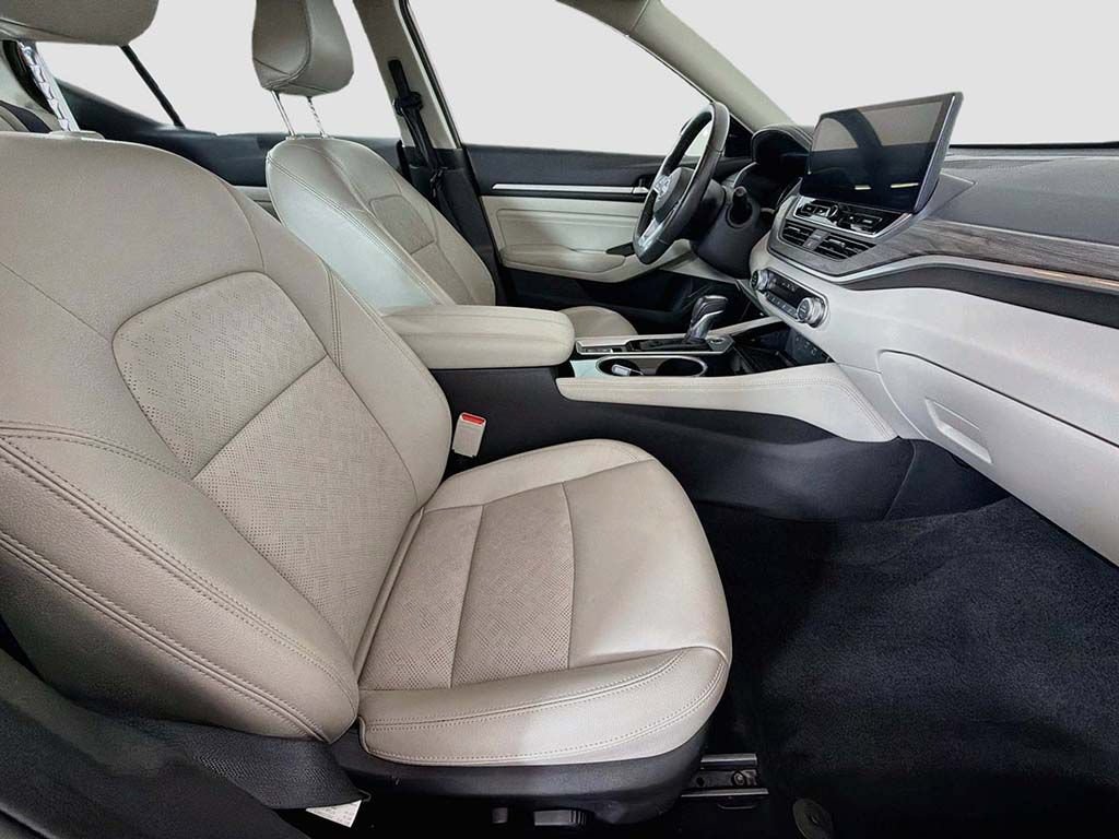 Used 2023 Nissan Altima 2.5 SL AWD/4WD image 25