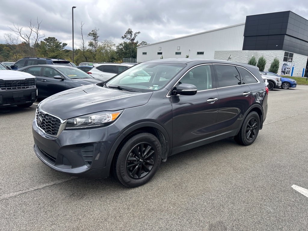 Used 2019 Kia Sorento AWD image 3