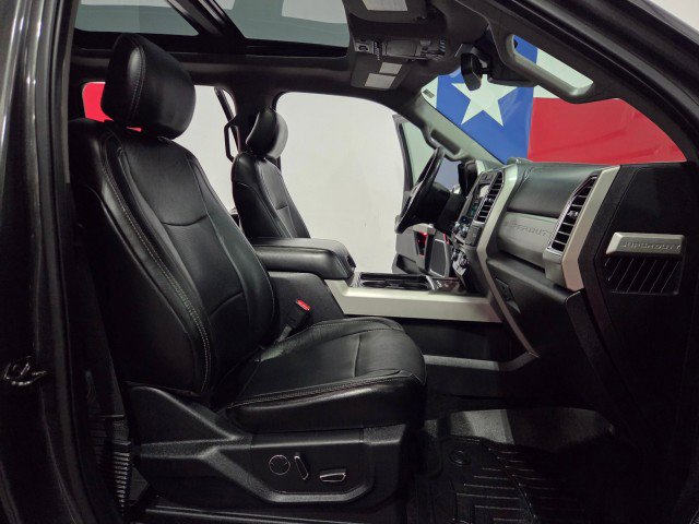 Used 2017 Ford F250 Lariat w/ Lariat Ultimate Package image 8