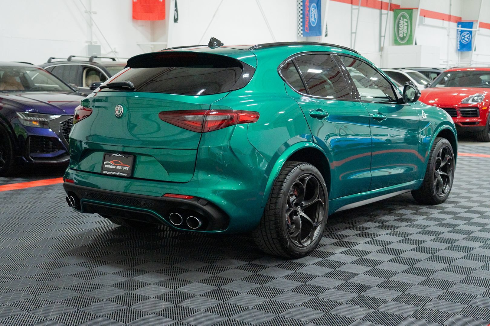 Used 2022 Alfa Romeo Stelvio Quadrifoglio w/ Active Assist Plus Package AWD/4WD image 6