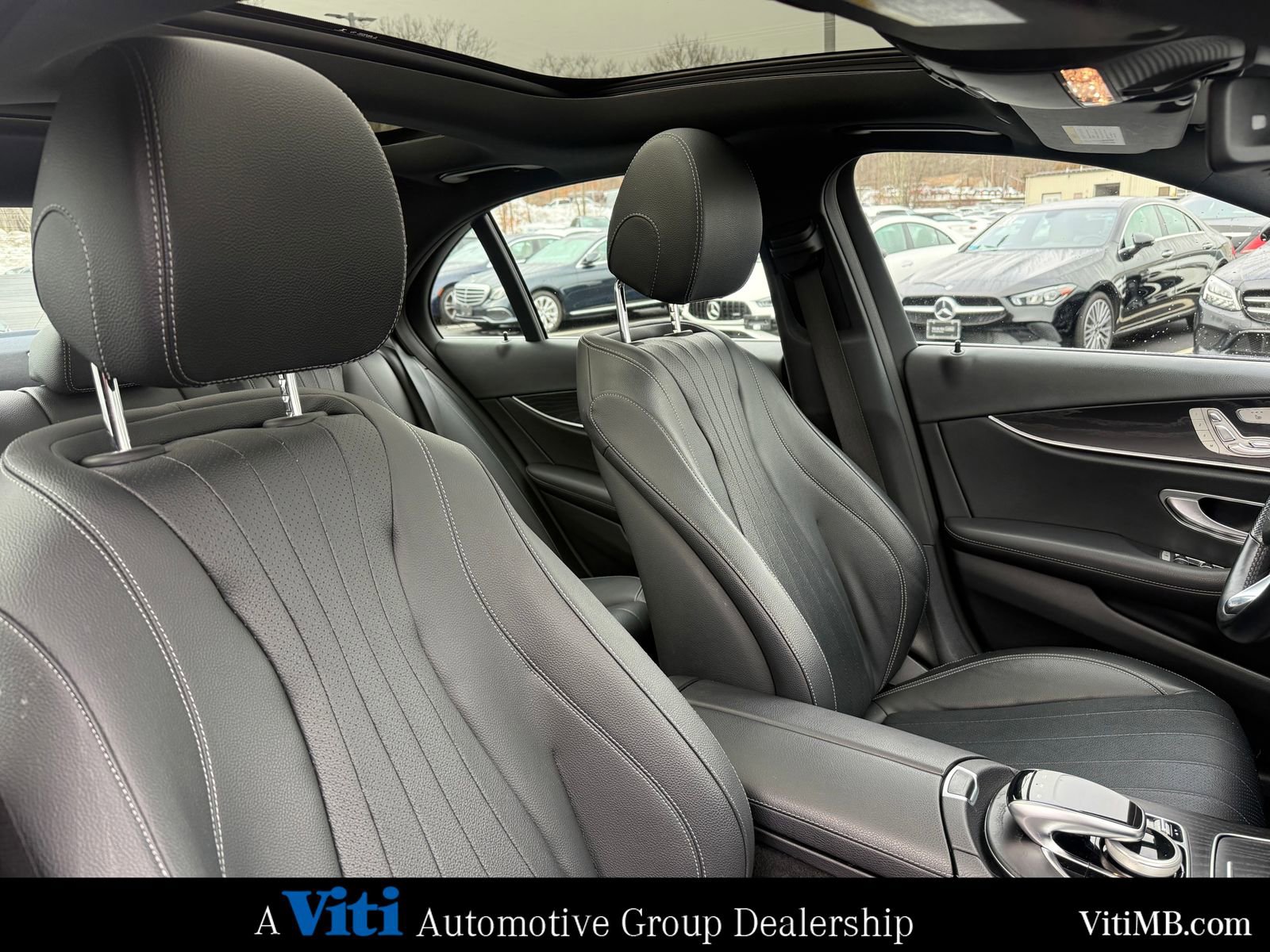 Used 2018 Mercedes-Benz E 300 4MATIC image 30