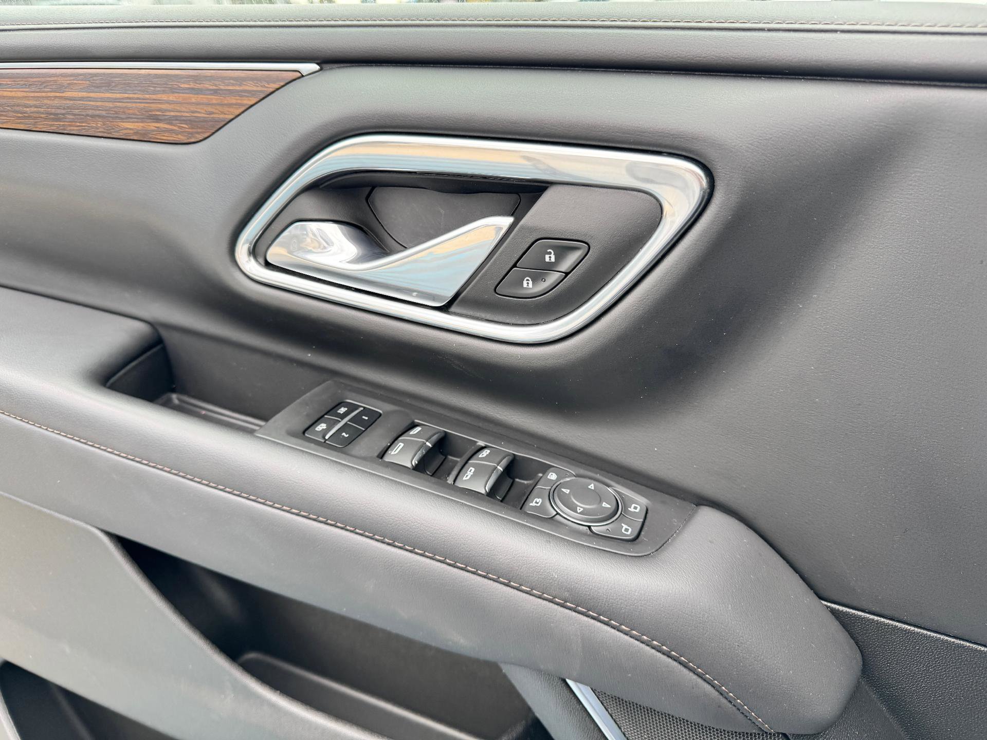 Used 2024 Chevrolet Tahoe High Country image 31