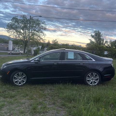 Used 2014 Lincoln MKZ Hybrid w/ Equipment Group 202A Reserve image 4