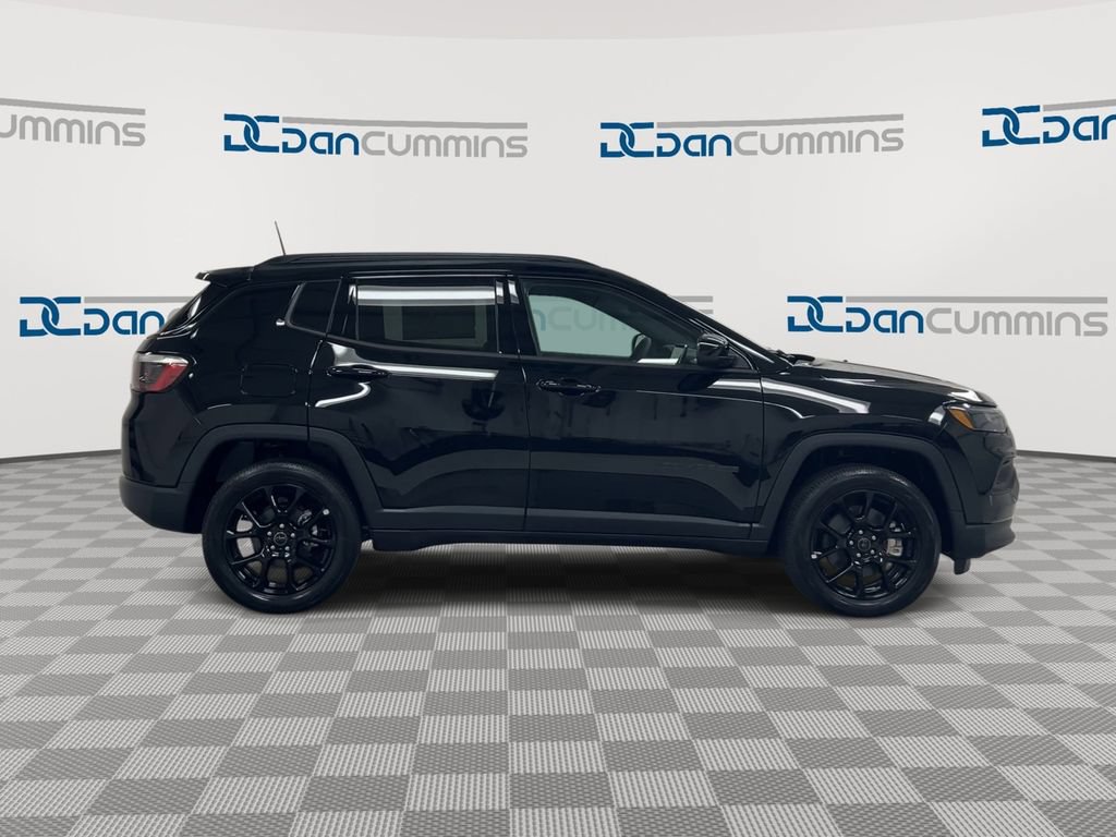 New 2026 Jeep Compass Latitude AWD/4WD image 9