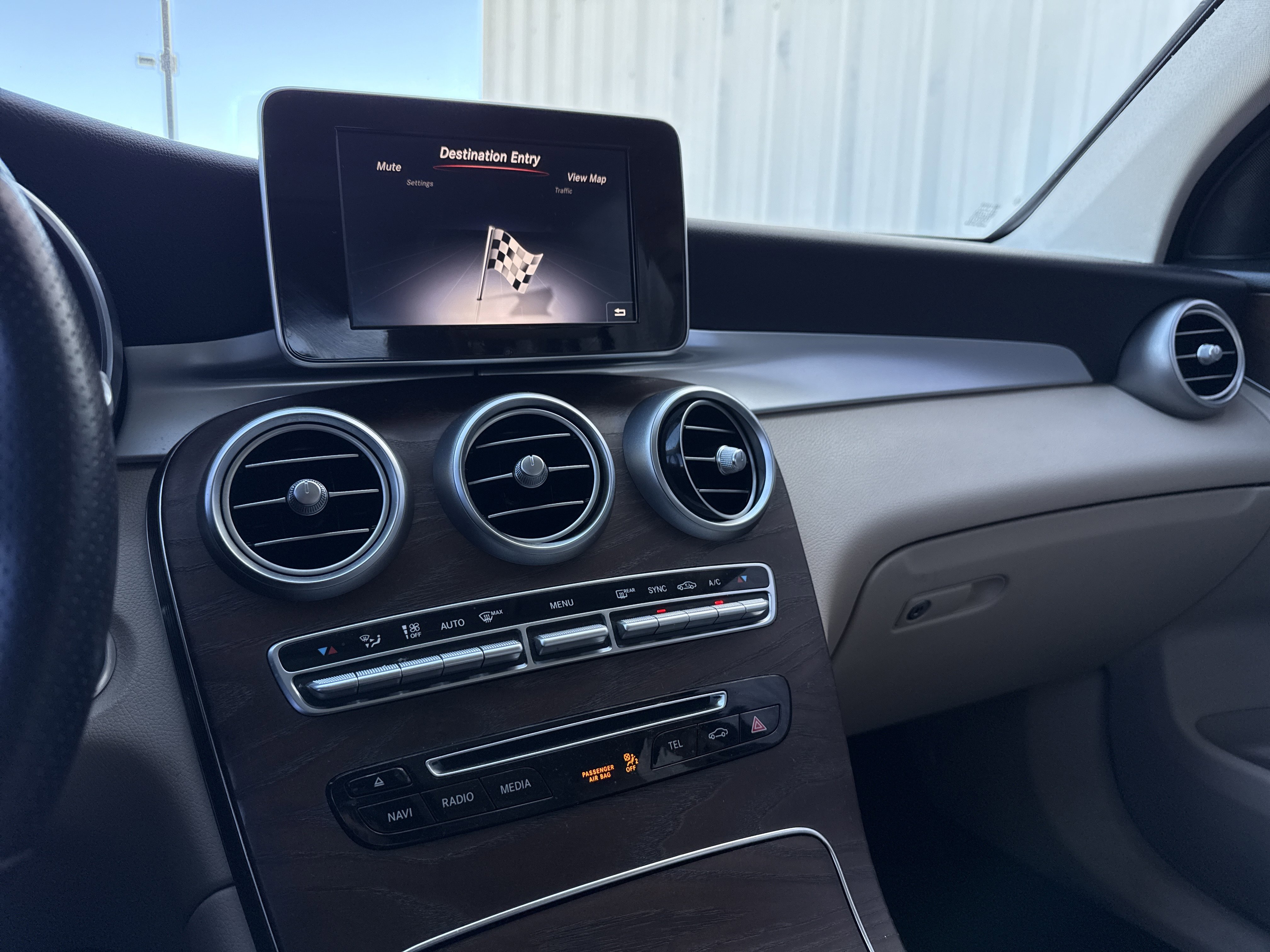 Used 2019 Mercedes-Benz GLC 300 GLC 300 image 18