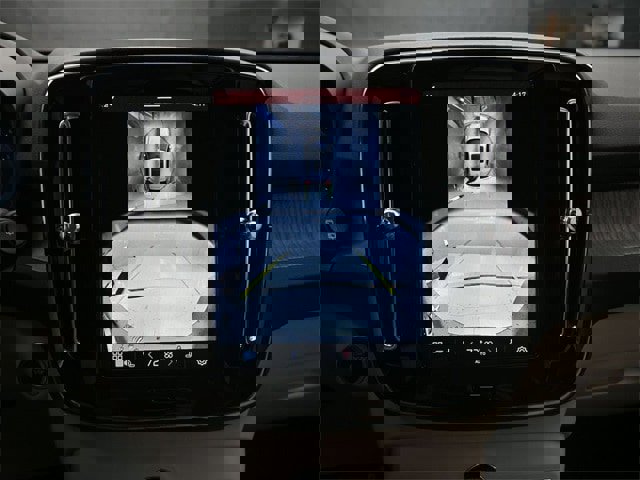 New 2025 Volvo XC40 B5 Plus w/ Protection Package Premier image 11