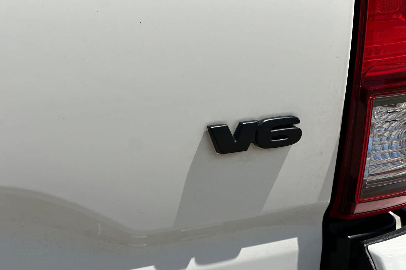 Used 2021 Toyota Tacoma SR5 w/ Trail Edition AWD/4WD image 16