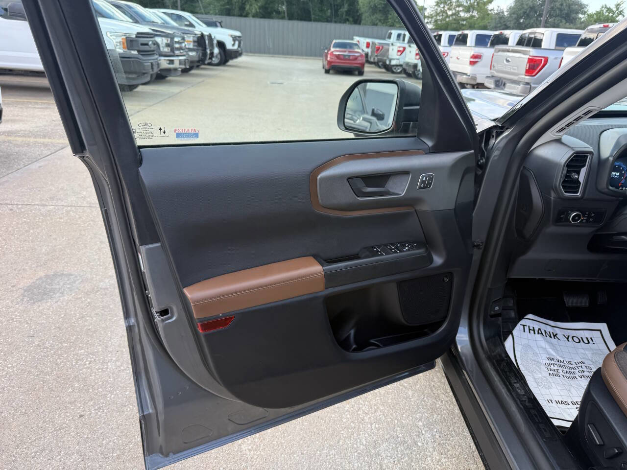 Used 2025 Ford Bronco Sport Outer Banks w/ Outer Banks Tech Package+ AWD/4WD image 8