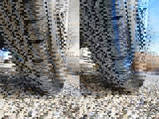 Certified 2023 Ford F150 Lariat w/ Equipment Group 502A High image 18