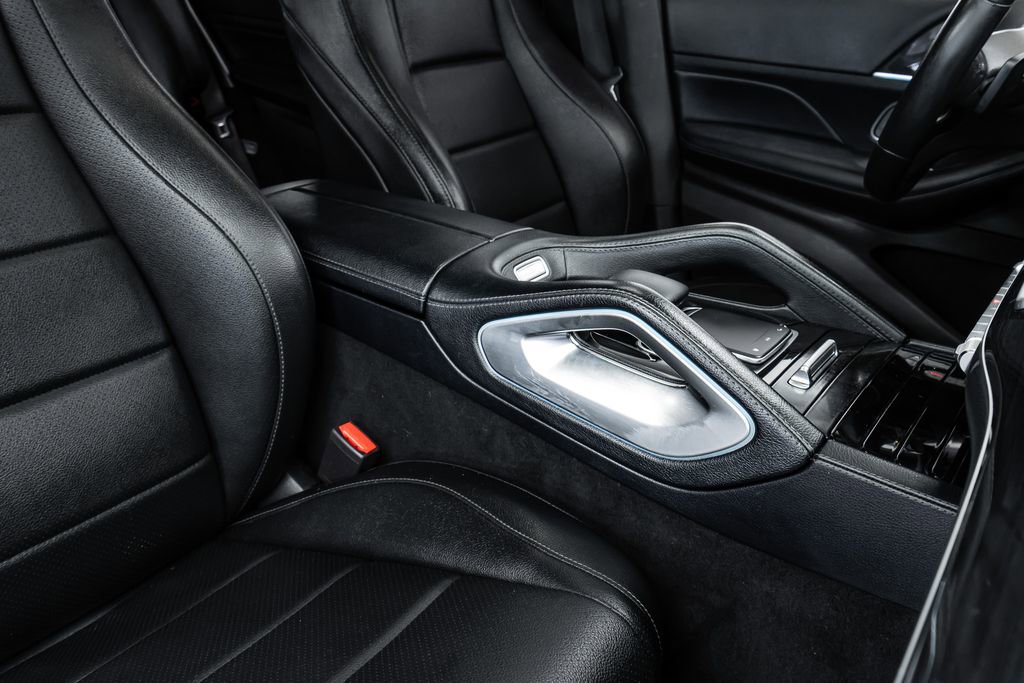 Used 2020 Mercedes-Benz GLS 450 4MATIC image 21