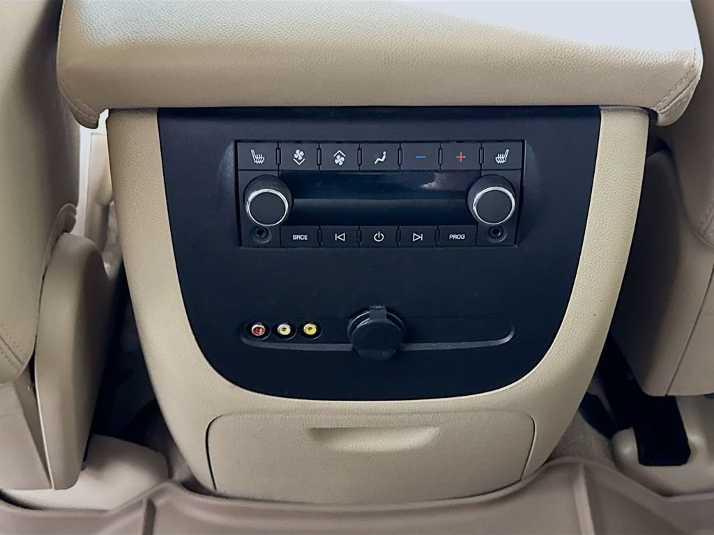 Used 2014 GMC Yukon XL SLT RWD image 23