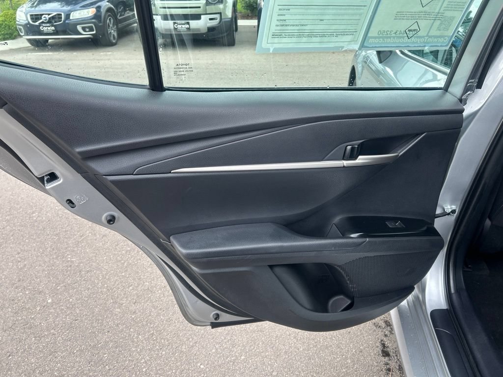 Used 2025 Toyota Camry LE FWD image 16