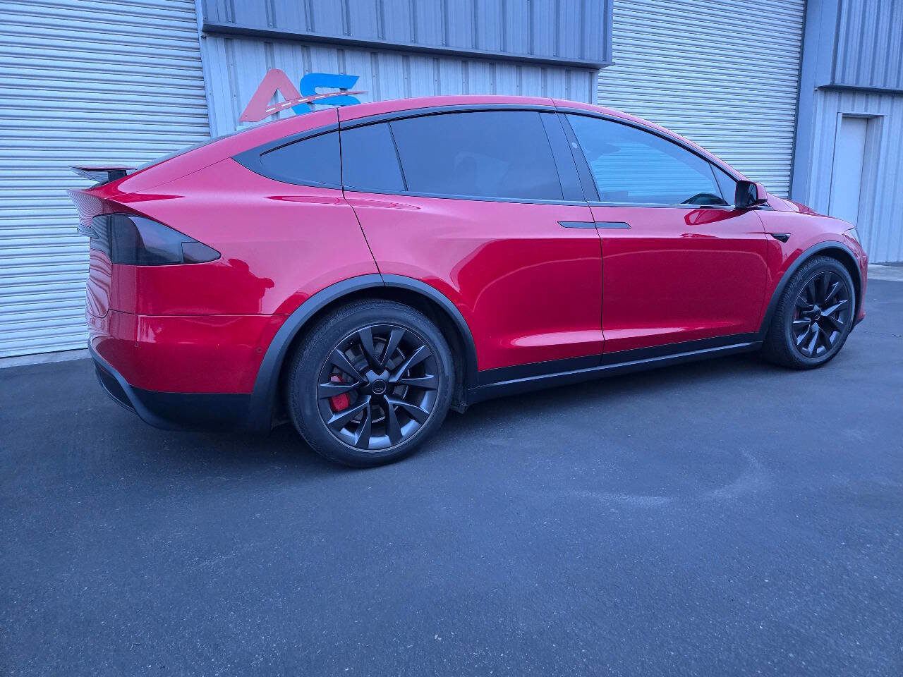 Used 2022 Tesla Model X image 9